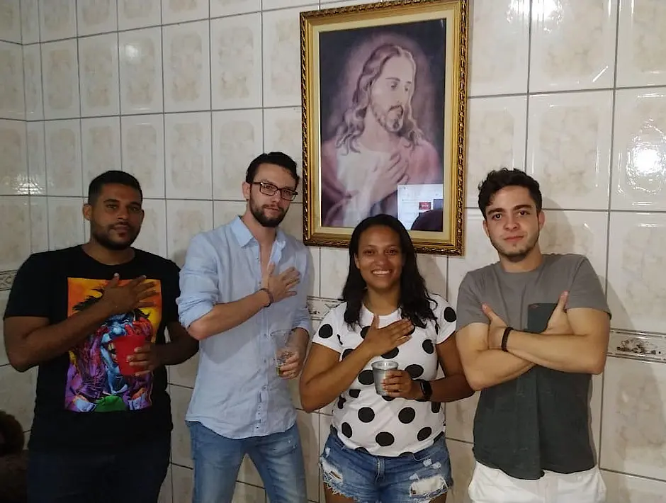 Gruppenbild mit Maurus Held, ZHAW Studierender im Austauschsemester