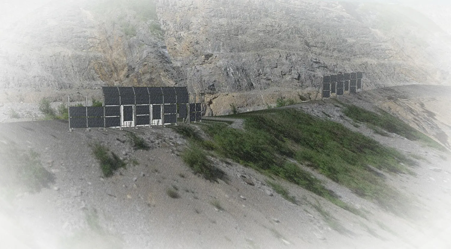 Photovoltaik Versuchsanlage im Steinbruch Schnür am Walensee - Google Ansicht. 