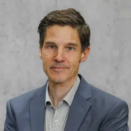 Portrait photo of Prof. Dr. Claude Müller Werder
