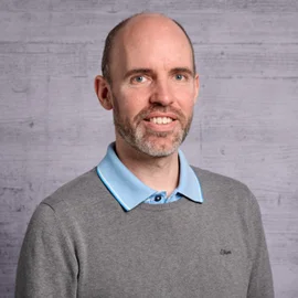 Portrait photo of Martin Rejzek